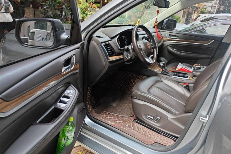 Used Roewe RX8 2018 30T Smart Connectivity Two-Wheel Drive Flagship Edition