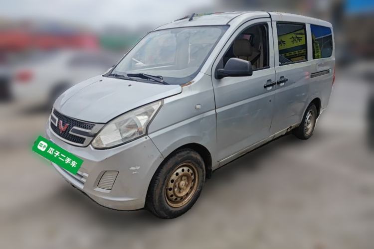 Used Wuling Rongguang V 2015 1.2L Practical Model