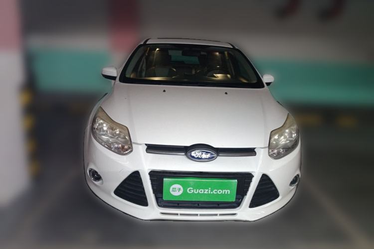 Used Ford Focus 2012 Hatchback 1.6L Manual Fashion Edition
