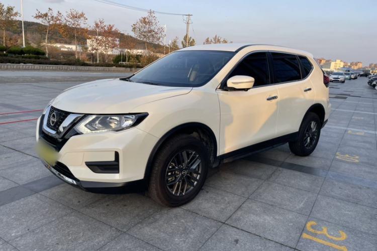 Used Nissan X-Trail 2025 Honor 2.0L Two-Wheel Drive Genuine Edition