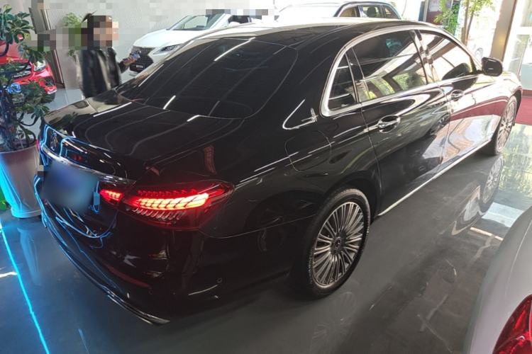 Used Mercedes-Benz E-Class 2022 Second Facelift E 300 L Fashion Edition
