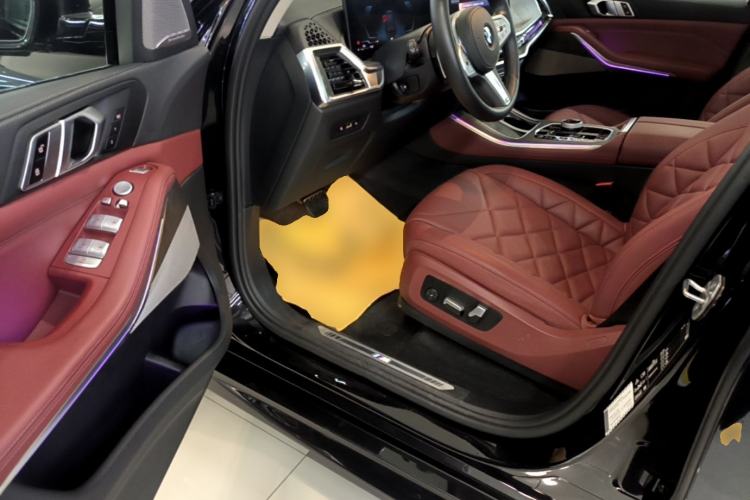 Used BMW X5 2023 xDrive 30Li Luxury M Sport Night Edition Package