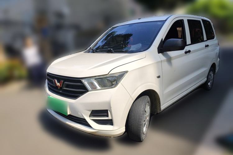 Used Wuling Hongguang 2019 1.5L S Basic Version China VI Standard LAR