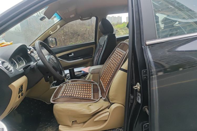 Used JMC Yusheng S350 2013 2.4L Two-Wheel-Drive Special Edition
