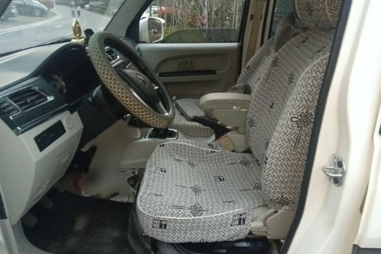 Used Jinbei New Hiace X30L 2021 1.5L Wealth Edition Bus Non-Air-Conditioned China VI Standard SWC15M Left Front Seat