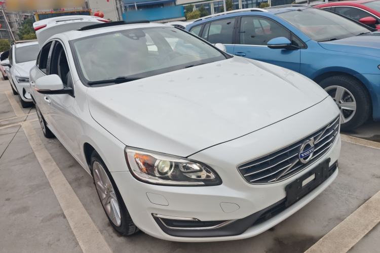 Used Volvo S60 2016 S60L T4 Zhiyuan Edition
