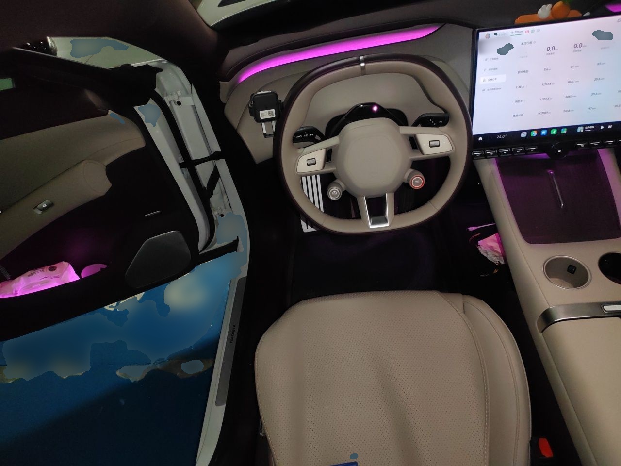 Xiaomi Auto YU7 2025 Ultra-Long Range All-Wheel Drive Pro Version — снимка 10