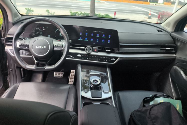 Used Kia Sportage (Chinese Domestic Model) 2023 2.0T Two-Wheel-Drive Prestige Edition
