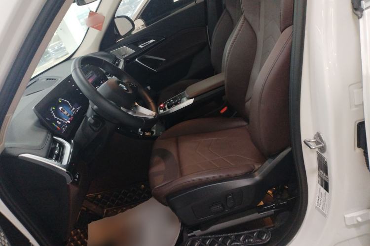 Used BMW X1 2023 sDrive25Li X Design Package Left Front Seat