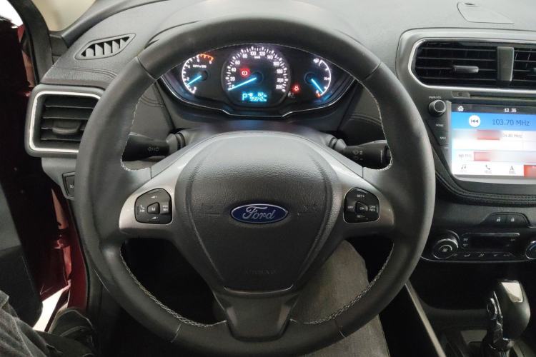 Used Ford Escort 2017 Happiness Edition 1.5L Automatic Fashion Version
