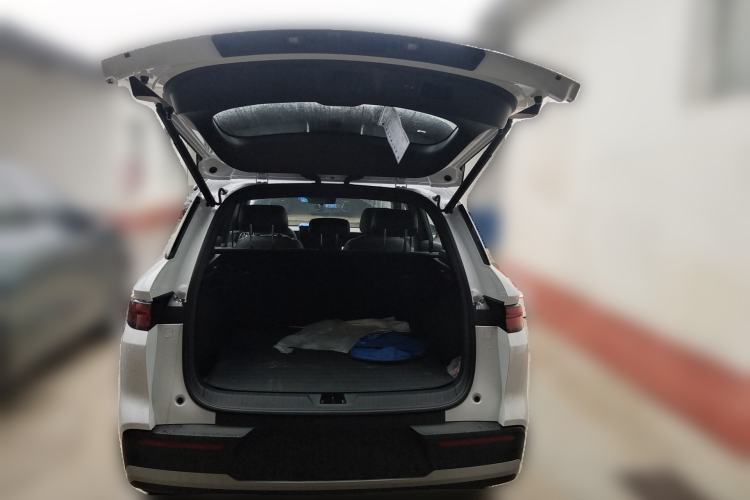 Used BYD Song Pro New Energy 2026 Model DM-i 220KM Beyond Version Trunk