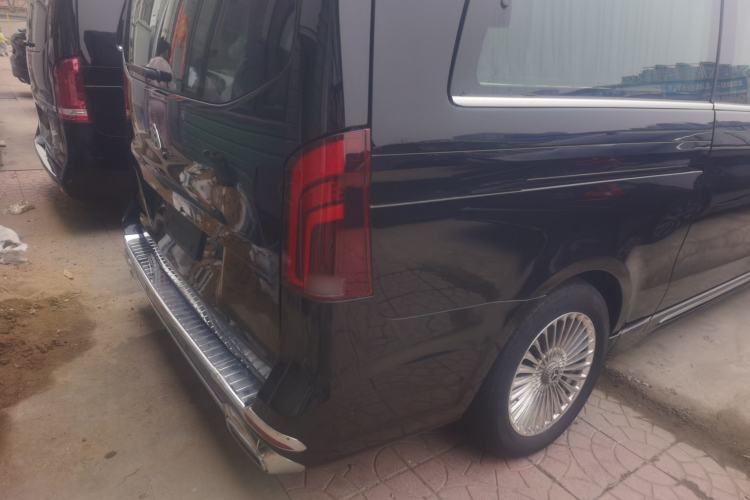 Used Mercedes-Benz Vito 2021 2.0T Business Version 7 Seats Right Rear Taillight