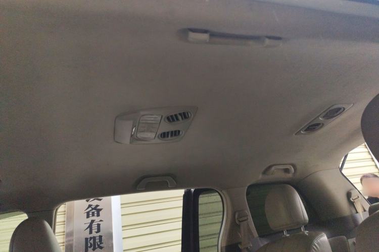 Used BYD M6 2013 2.4L Manual Luxury Model
