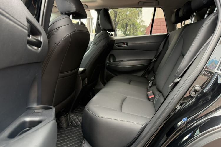 Used Toyota FRONTLANDER 2022 2.0L CVT Leading Edition Interior 2