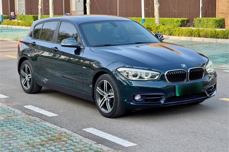 Used BMW 1 Series 2015 120i Sport Design Package
