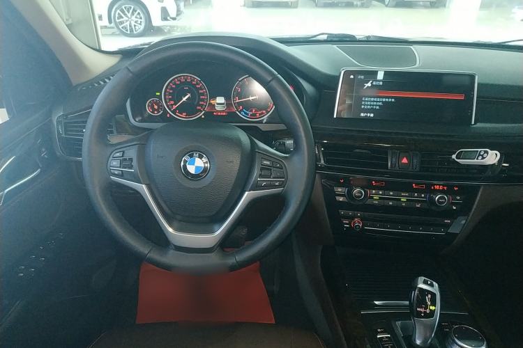 Used BMW X5 2018 xDrive28i Steering Wheel