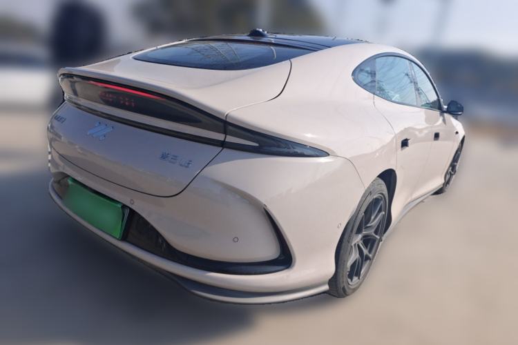 Used IM L6 2024 Max Standard Edition Rear Right 45 Deg