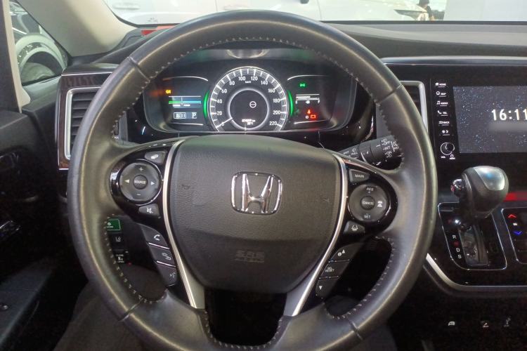 Used Honda Elysion 2019 2.0L Hybrid Supreme Edition
