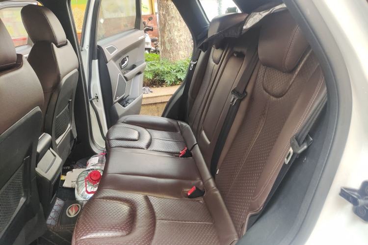 Used Land X7 2015 2.0T Panoramic Prestige Edition