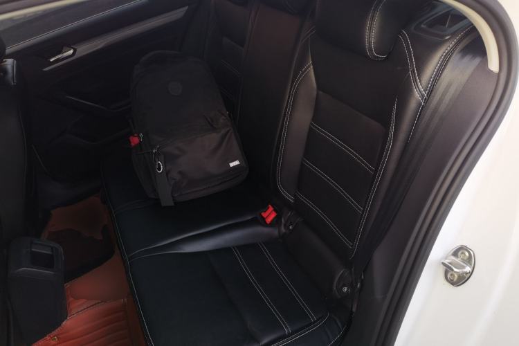 Used Volkswagen Lamando 2017 230TSI DSG Fashion Edition
