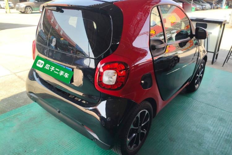 Used smart fortwo 2015 1.0L 52 kW Hardtop Passion Edition
