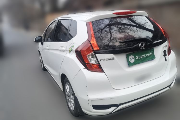 Used Honda Fit 2018 1.5L CVT Comfort Sunroof Version