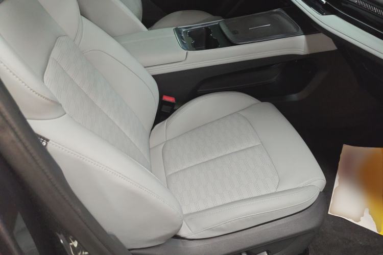 Used CHANGAN CS55PLUS PHEV 2025 Smart New Blue Whale 125km Battleship Edition Right Front Seat