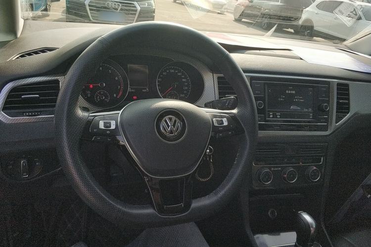 Used Volkswagen Golf Sportsvan 2019 280TSI Automatic Trendy Model China VI Standard