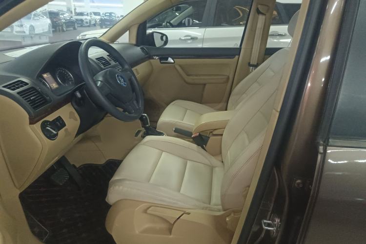 Used Volkswagen Touran 2013 1.4T DSG Comfort Edition 5-Seater
