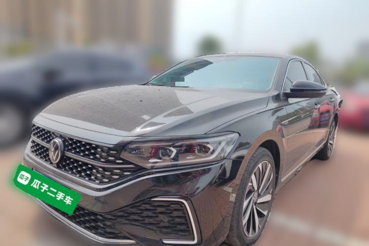 Used Volkswagen Passat 2022 330TSI Starry Luxury Edition