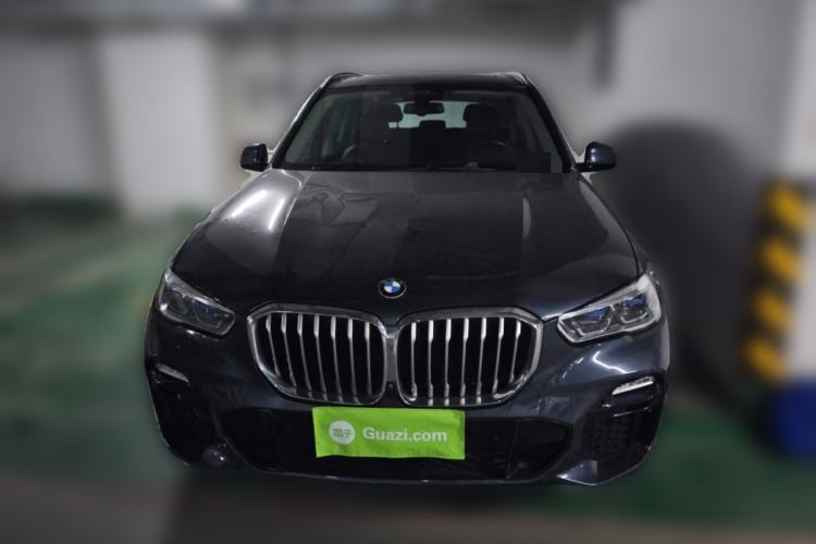 Used BMW X5 2019 xDrive40i Luxury Model with M Sport Package
