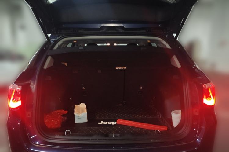 Used Jeep Compass 2021 220T Automatic Leading Edition