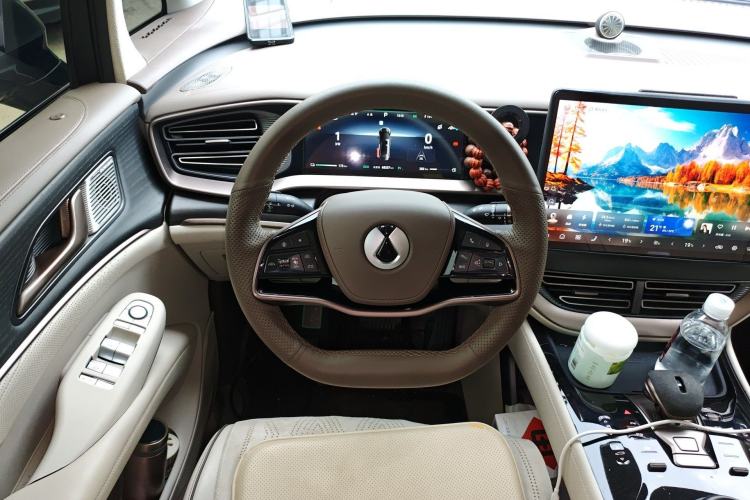 Used Denza D9 2022 DM-i 970 Four-Wheel Drive Flagship Model