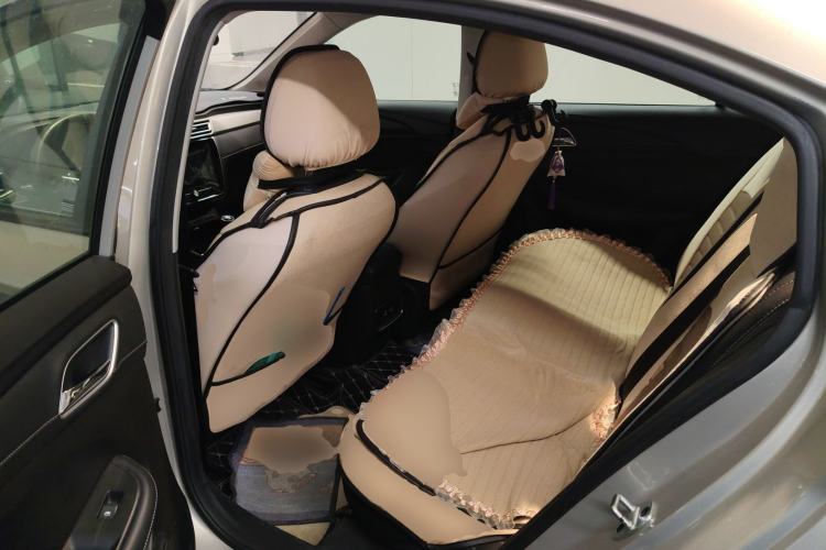 Used Roewe i5 2021 1.5L Manual Platinum Edition Left Rear Seat