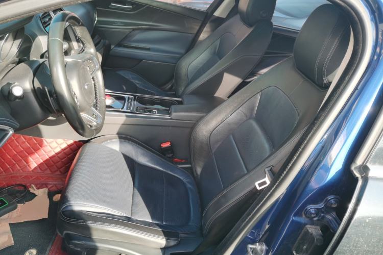 Used Jaguar XE 2015 2.0T 200 PS R-Sport
