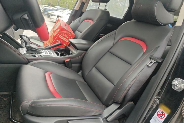 Used CHANGAN CS55 2017 1.5T Automatic Colorful Edition