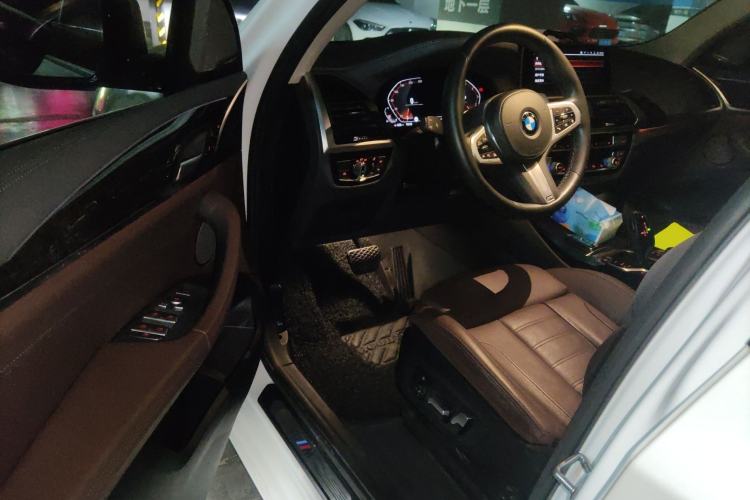 Used BMW X3 2020 xDrive30i Luxury Model with M Sport Package Driver Seat