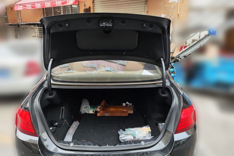 Used BMW 5 Series 2012 520Li Elegant Edition Trunk