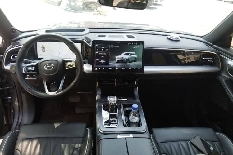 Used GAC Trumpchi GS8 2022 Flagship Series 2.0 TGDI Two-Wheel-Drive Prestige Edition (7 Seats)