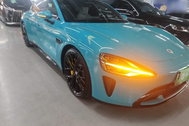 Used Xiaomi Auto SU7 2024 Four-Wheel Drive Ultra-Long Range Advanced Intelligent Driving Max Edition
