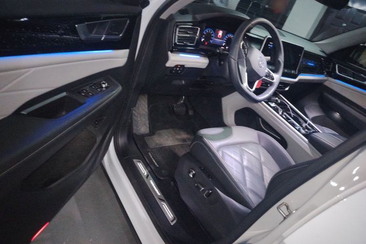 Used Volkswagen Teramont 2023 380TSI Four-Wheel Drive Prestige Flagship Edition Driver Seat