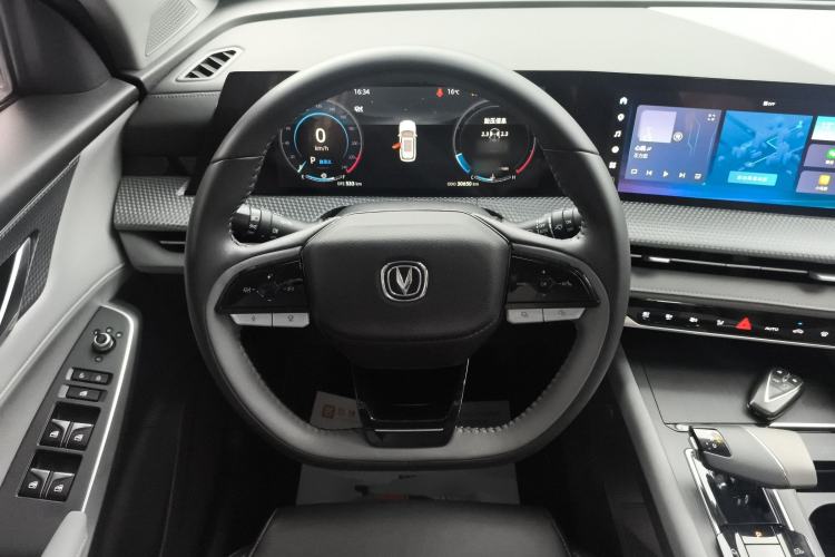 Used Changan CS75 PLUS 2022 2nd Generation 1.5T Automatic Prestige Version
