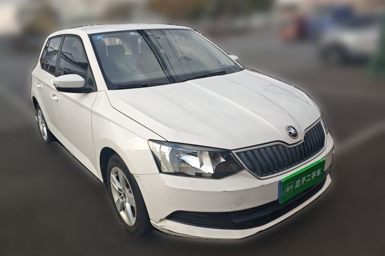 Used Skoda Fabia 2016 1.4L Automatic Car Enjoy Edition
