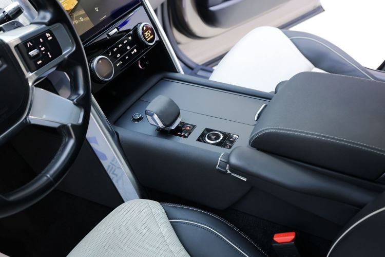 Used Land Rover Discovery 2021 360 PS R-Dynamic HSE