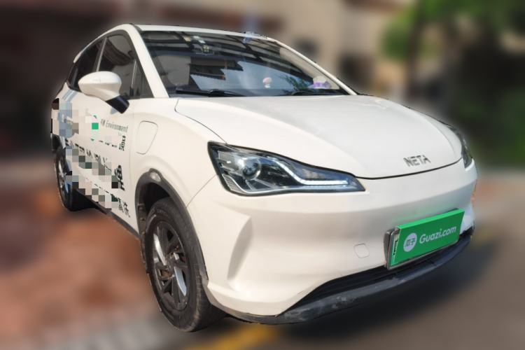 Used NETA V 2021 Standard Range Entertainment Edition Front Right 45 Deg