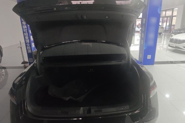 Used Volkswagen Passat 2025 Pro 380TSI Starry Dragon Edition Trunk