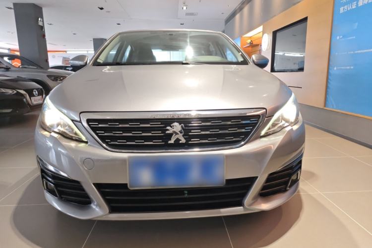 Used Peugeot 308 2016 1.6L Automatic Luxury Edition Front