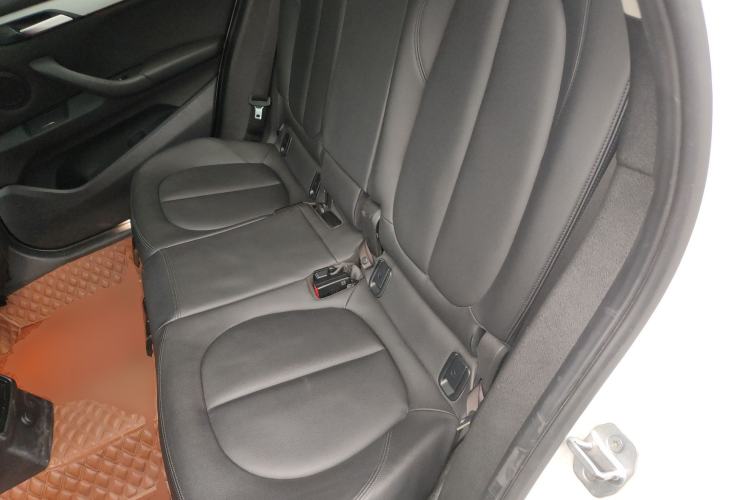 Used BMW X1 2016 sDrive18Li Fashion Model Left Rear Seat