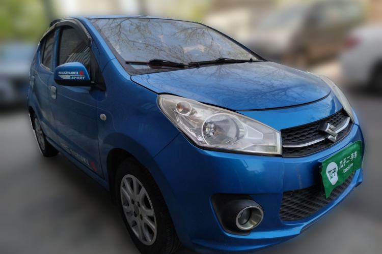 Used Suzuki Alto 2013 1.0L Manual Luxury Model Front Right 45 Deg