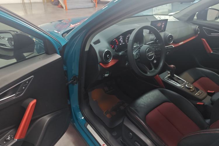 Used Audi Q2L 2018 35 TFSI Fashion Dynamic Version China V Emission Standard
